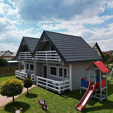 Domki I Apartamenty Mila Сърбиново Екстериор снимка